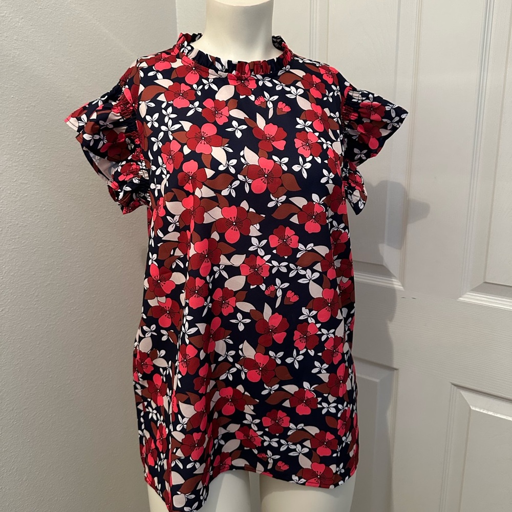Women’s floral blouse Mod boutique small
